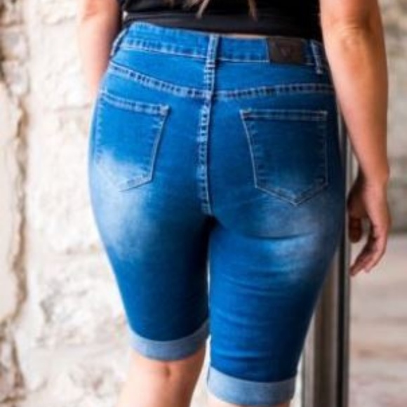 L&B Serape Bermuda Shorts - Picture 3 of 3